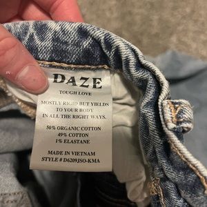 daze jeans